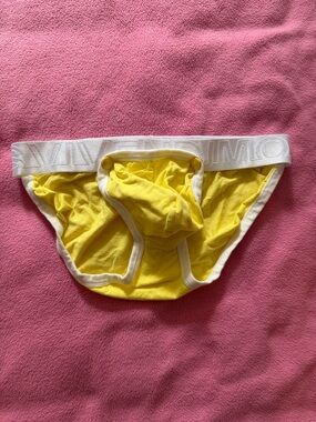 Modus V bikini briefs with snap opening